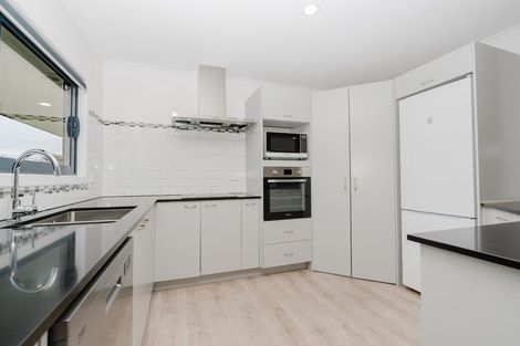 Photo of property in 63 Bartholomew Drive, Nawton, Hamilton, 3200