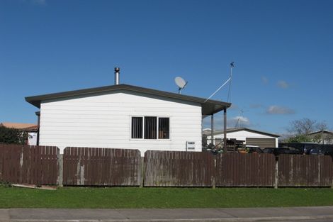 Photo of property in 53 Heathdale Crescent, Papakura, 2110