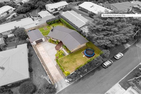 Photo of property in 4 Beaufort Avenue, Brookfield, Tauranga, 3110