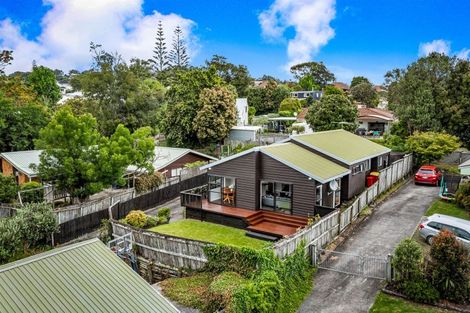 Photo of property in 70b Gledstane Road, Stanmore Bay, Whangaparaoa, 0932