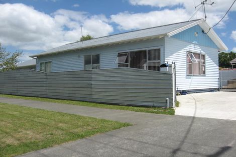 Photo of property in 33 Grey Street, Feilding, 4702