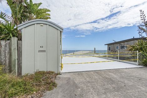 Photo of property in 43 Messenger Terrace, Oakura, 4314