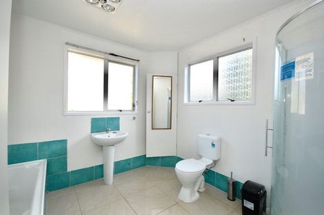 Photo of property in 1/21 Sunburst Lane, Torbay, Auckland, 0630