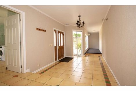 Photo of property in 581 Kerikeri Road, Kerikeri, 0293