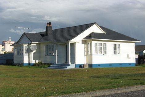 Photo of property in 58 Davie Street, Hokitika, 7810