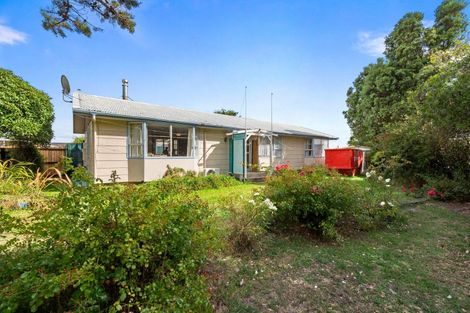 Photo of property in 31 Kowhai Street, Tokomaru, Palmerston North, 4474