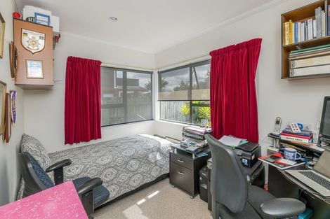 Photo of property in 5 Lynch Grove, Levin, 5510