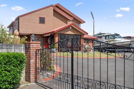 Photo of property in 37 Carter Drive, Pomare, Rotorua, 3015