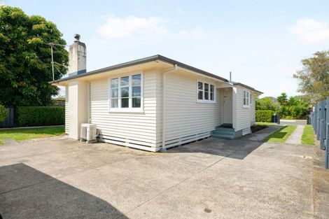 Photo of property in 9 Coleridge Drive, Enderley, Hamilton, 3214