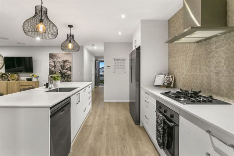 Photo of property in 1 Grenache Way, Kumeu, 0810