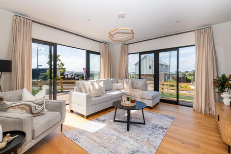 Photo of property in 17 Tunarau Street, Raglan, 3225