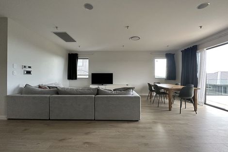 Photo of property in 12 Pacific Heights Road, Orewa, 0931