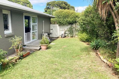 Photo of property in 2a Ashby Avenue, Saint Heliers, Auckland, 1071