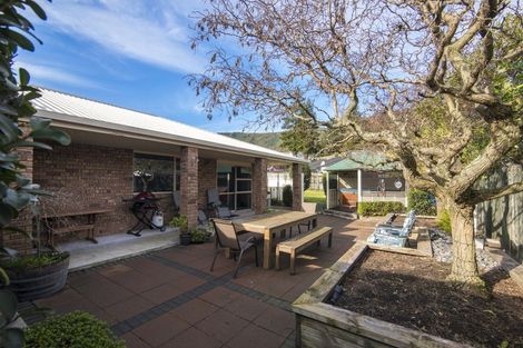 Photo of property in 24 Admiralty Place, Waikawa, Picton, 7220