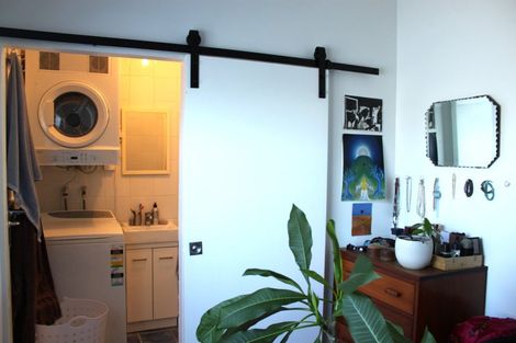 Photo of property in 29 Newman Terrace, Thorndon, Wellington, 6011