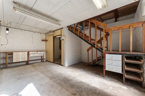 Photo of property in 8 Mcdowell Crescent, Hillcrest, Auckland, 0627