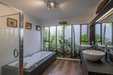 Photo of property in 288 Rosetta Road, Raumati Beach, Paraparaumu, 5032