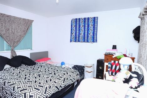 Photo of property in 6 Bettina Place, Manurewa, Auckland, 2102