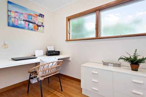 Photo of property in 549 East Coast Road, Browns Bay, Auckland, 0630