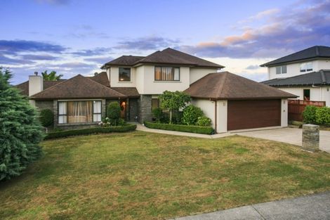 Photo of property in 2 Archer Rayner Place, Greenhithe, Auckland, 0632