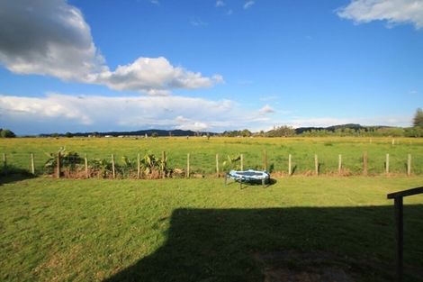 Photo of property in 212 Parkhurst Road, Parakai, 0830
