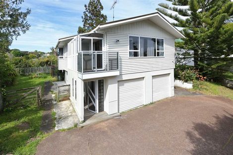 Photo of property in 40 Glamorgan Drive, Torbay, Auckland, 0630
