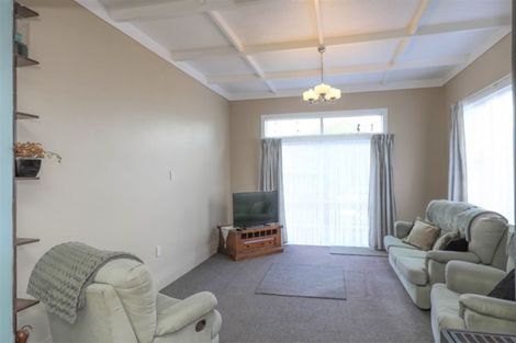 Photo of property in 115 Hakanoa Street, Huntly, 3700