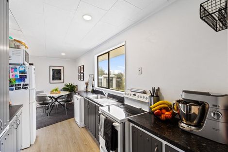 Photo of property in 10 Frances Street, Tirau, 3410