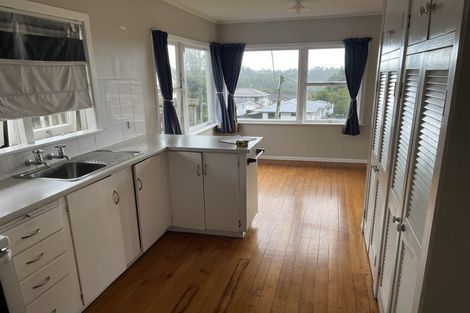 Photo of property in 1/33 Roberts Road, Glenfield, Auckland, 0629