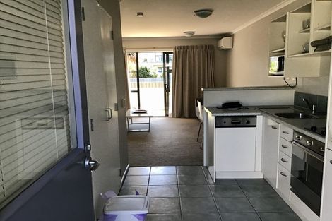 Photo of property in 7/5 Carolina Place, Albany, Auckland, 0632