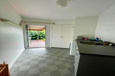 Photo of property in 126 Creswick Terrace, Northland, Wellington, 6012