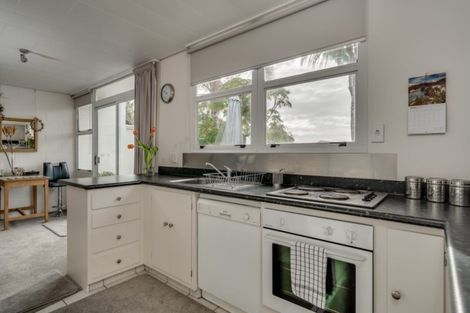 Photo of property in 4 Tahara Crescent, Mount Maunganui, 3116