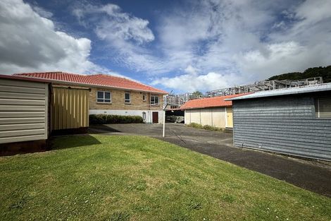 Photo of property in 6 Valley Road, Pukekohe, 2120