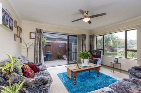 Photo of property in 196 Milne Drive, Paraparaumu, 5032