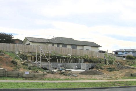 Photo of property in 2 Ayrshire Drive, Grandview Heights, Hamilton, 3200