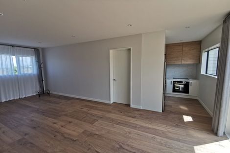Photo of property in 16 Hapukupuku Avenue, Beachlands, Auckland, 2018
