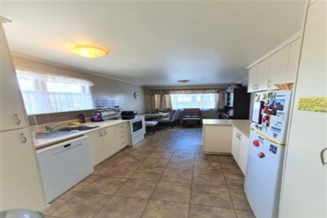 Photo of property in 65 Cargill Street, Papakura, 2110