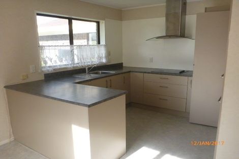 Photo of property in 1/1 Manse Road, Pahurehure, Papakura, 2113