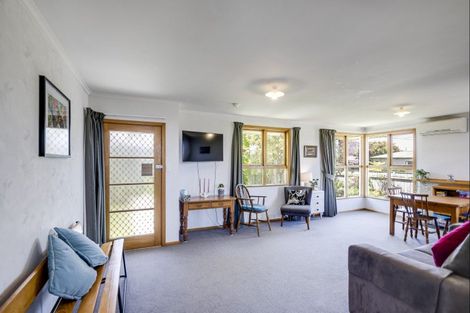 Photo of property in 4 Totara Street, Taradale, Napier, 4112