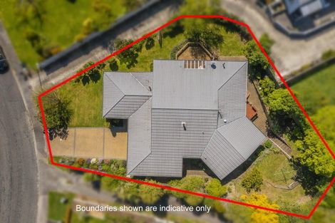 Photo of property in 7 Amokura Street, Waikanae, 5036