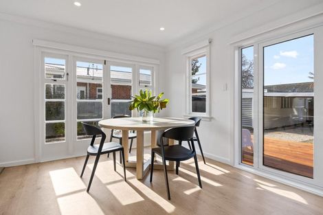 Photo of property in 178 Wilsons Road, Saint Martins, Christchurch, 8022