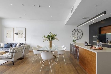 Photo of property in 2/73 Manchester Street, Christchurch Central, Christchurch, 8011
