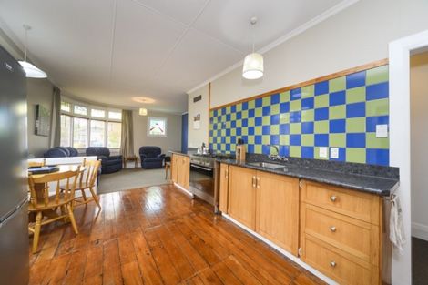 Photo of property in 28 Lyndhurst Street, Takaro, Palmerston North, 4412