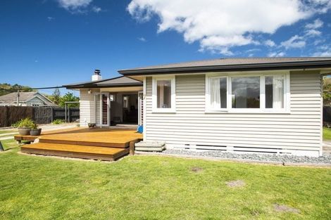 Photo of property in 7 Duke Street, Tamarau, Gisborne, 4010