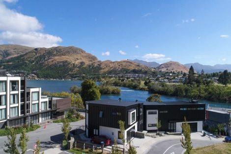 Photo of property in 4 Old Homestead Place, Kawarau Falls, Queenstown, 9300