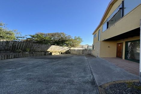 Photo of property in 59h Astley Avenue, New Lynn, Auckland, 0600
