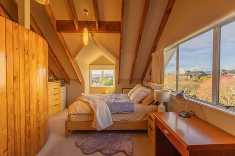 Photo of property in 25 Mark Place, Lynmore, Rotorua, 3010