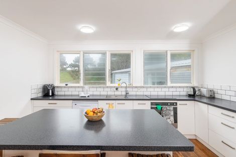 Photo of property in 90a Corinna Street, Waitangirua, Porirua, 5024