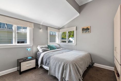 Photo of property in 3 Glen Road, Mornington, Dunedin, 9011