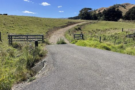 Photo of property in 61 Mickell Road, Hautere, Otaki, 5582